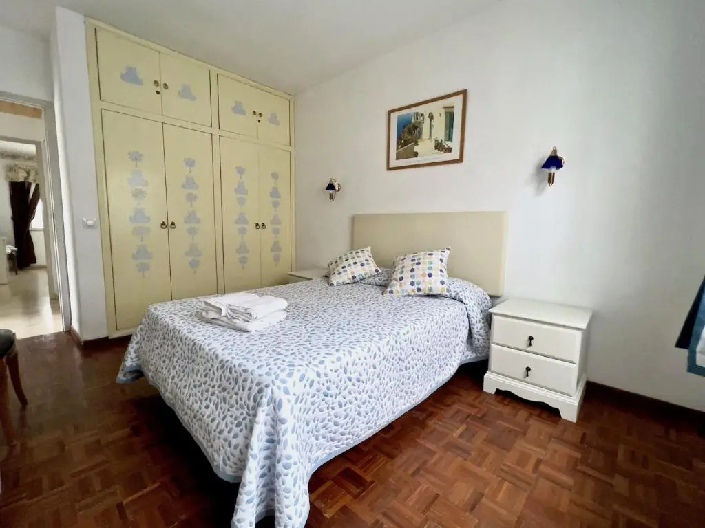 Detached villa, private pool only 10 minutes to beaches