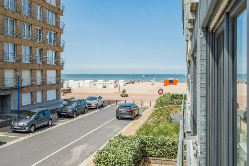 Appartement luxueus én op 1 min van het strand