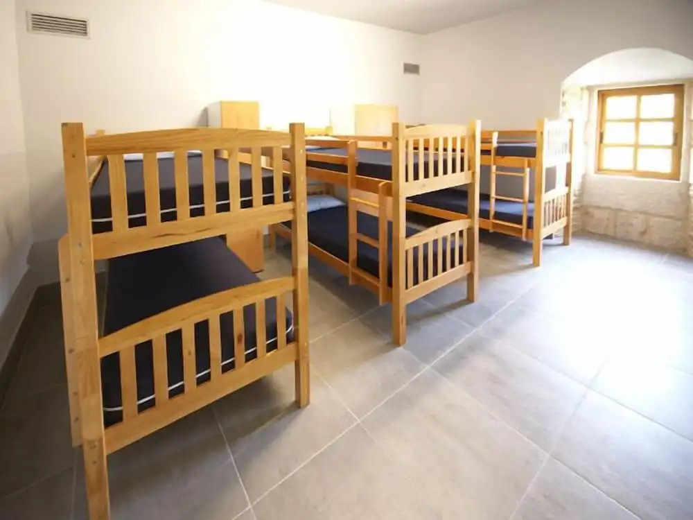 Albergue Monasterio de La Magdalena - Hostel