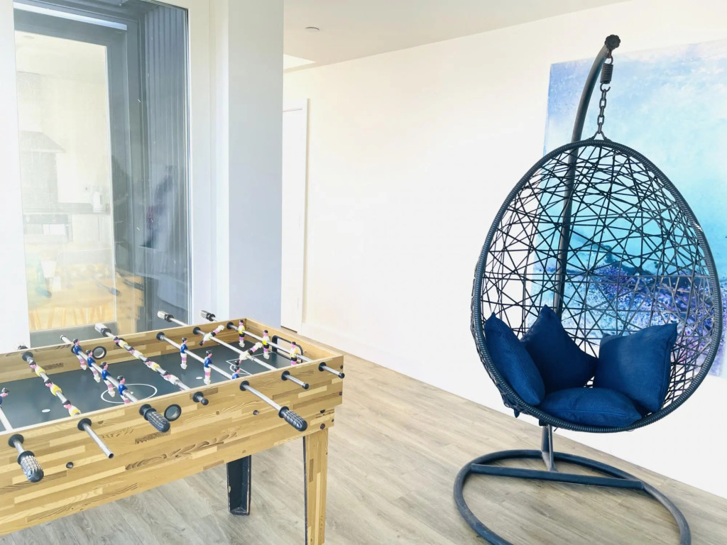 Diamond Penthouse in Cambridge
