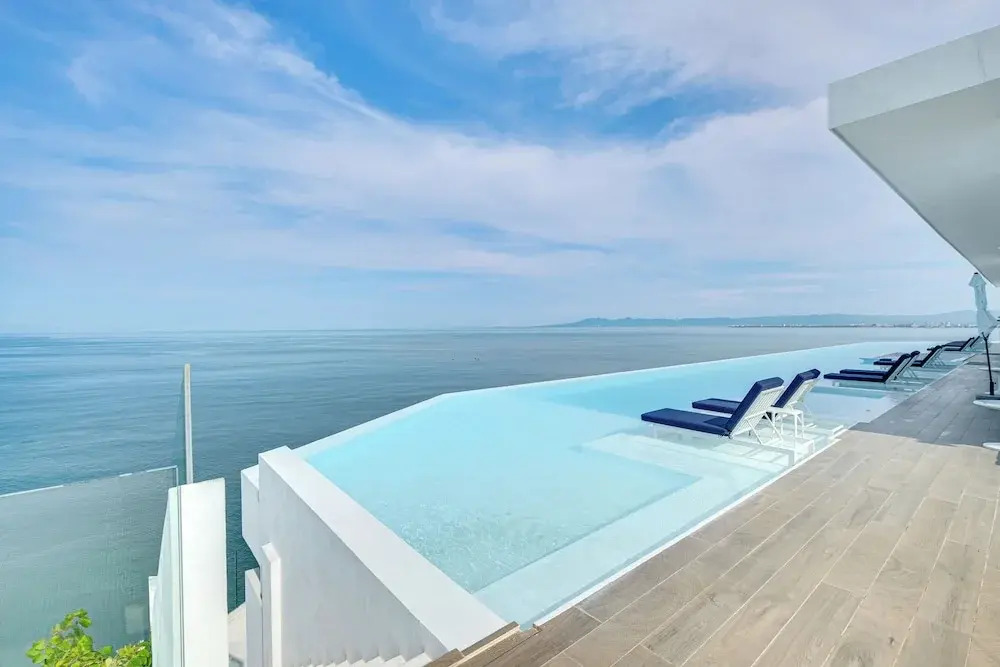 Puerto Vallarta Resort Condo, On-Site Beach Access