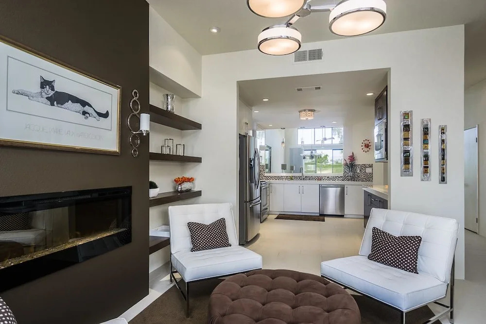 Designer Palm Springs Condo by RedAwning