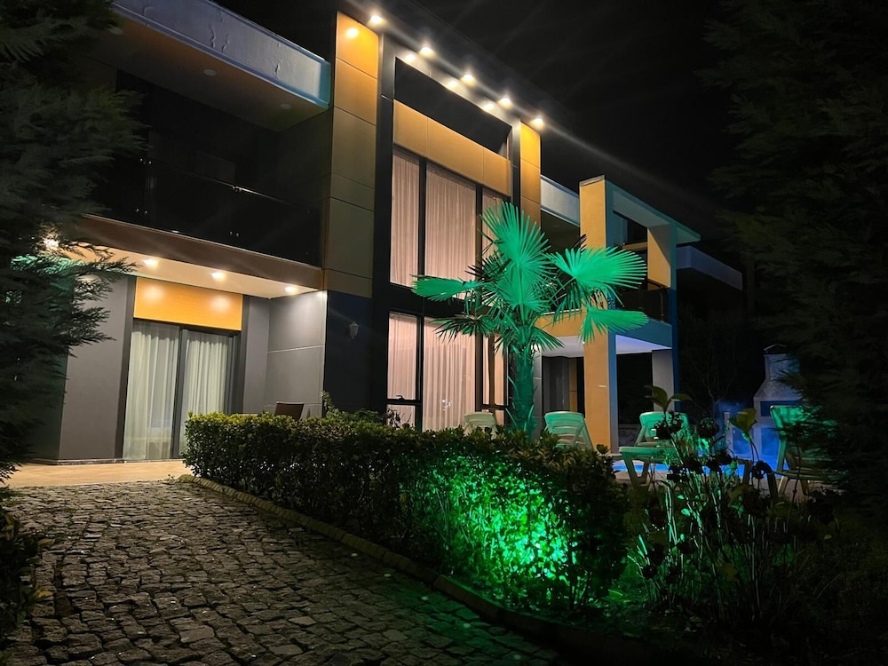 Dsf Vi̇llas