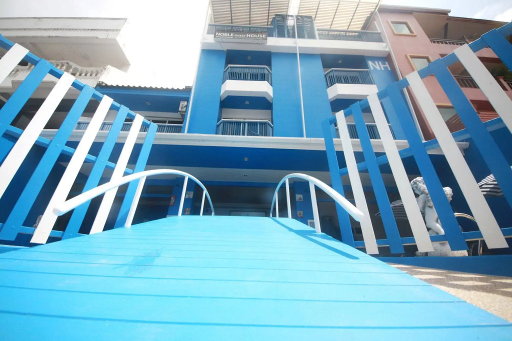 Noble House Patong