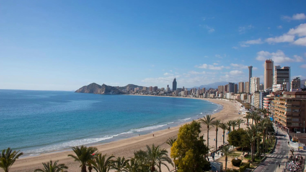 Casual Pop Art Benidorm by Casual Hoteles
