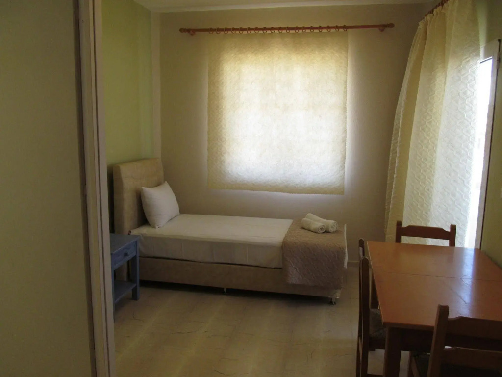 Irini Apartments