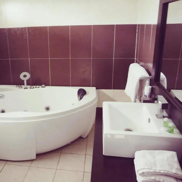 Hotel Akwa Beach