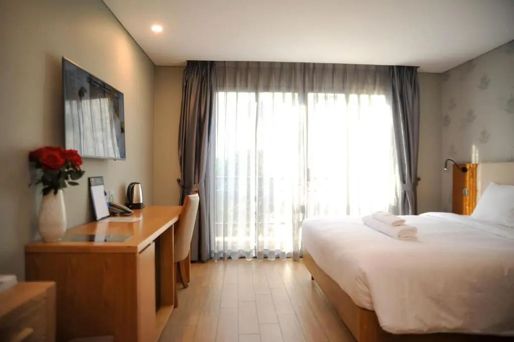 Imperial Saigon Hotel