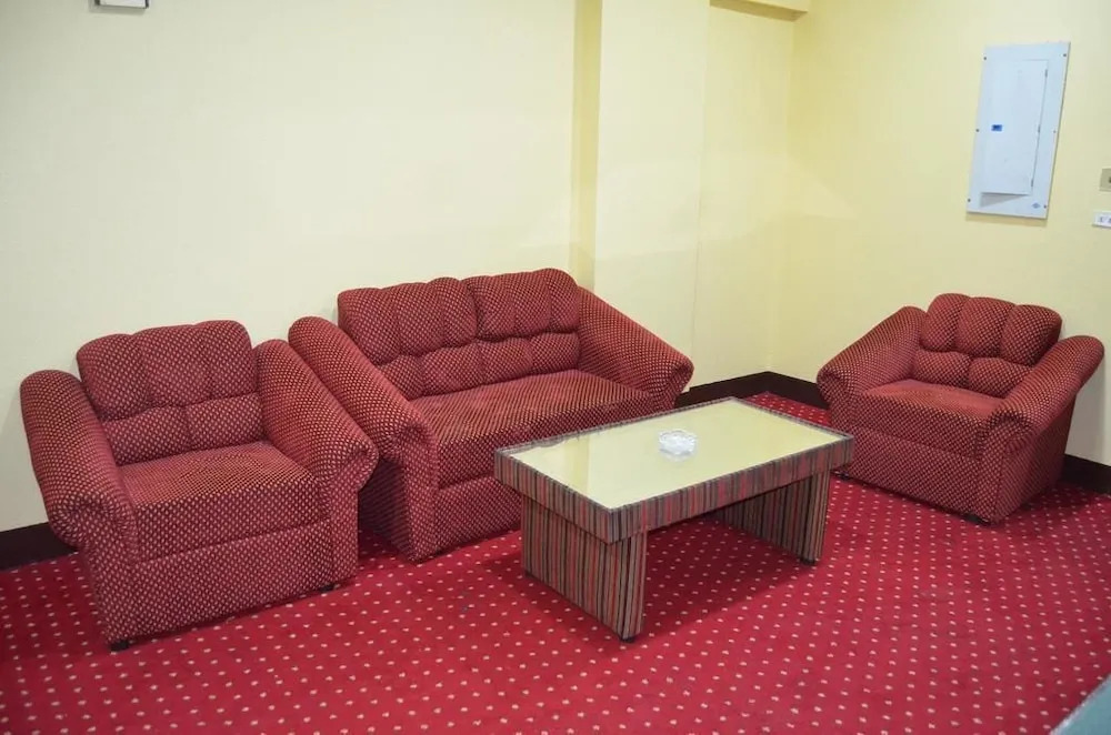 Akaduniya Furnished Apartments 2