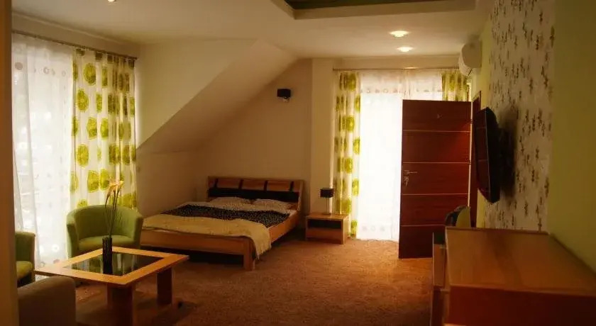 Villa 4 You