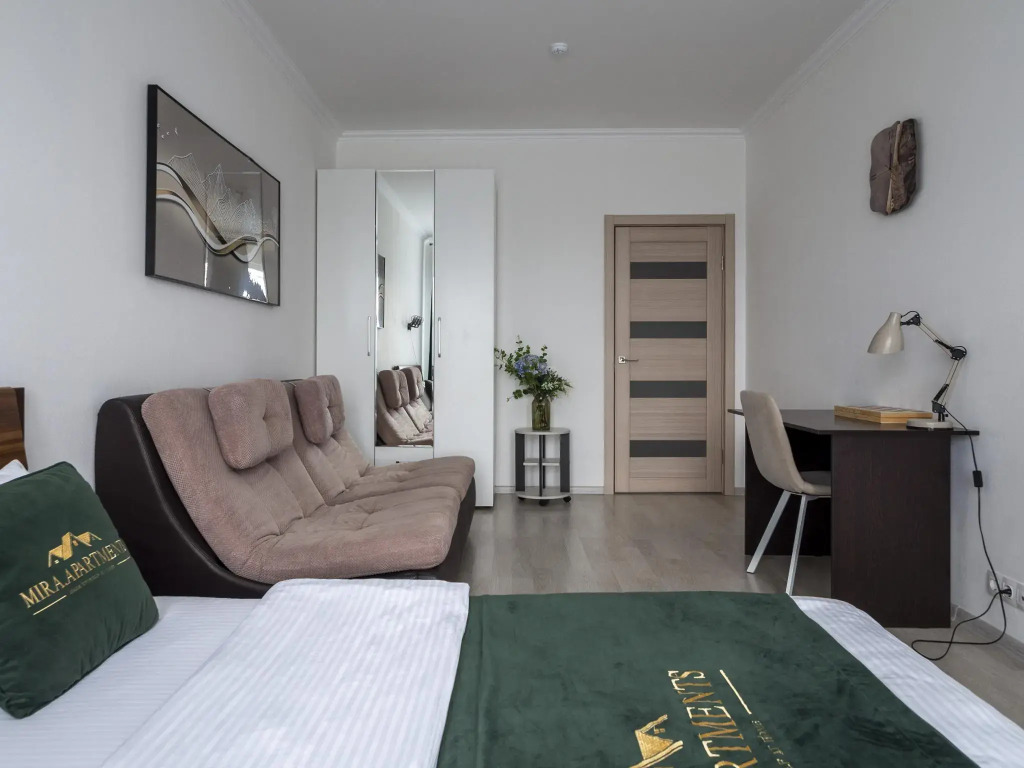 Mira.Apartments (Мира Апартментс) на улице Кастанаевская 65