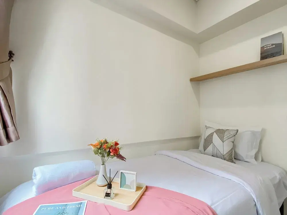 Well Furnished And Comfort 2Br Meikarta Apartment