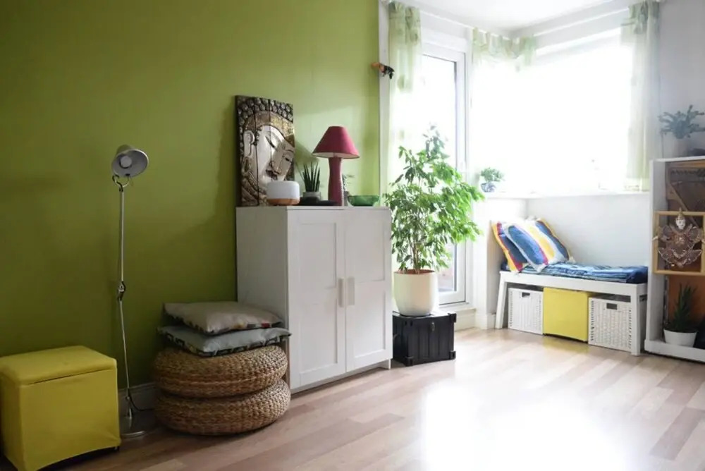 Contemporary 1 Bedroom Flat in Elephant & Castle With Balcony