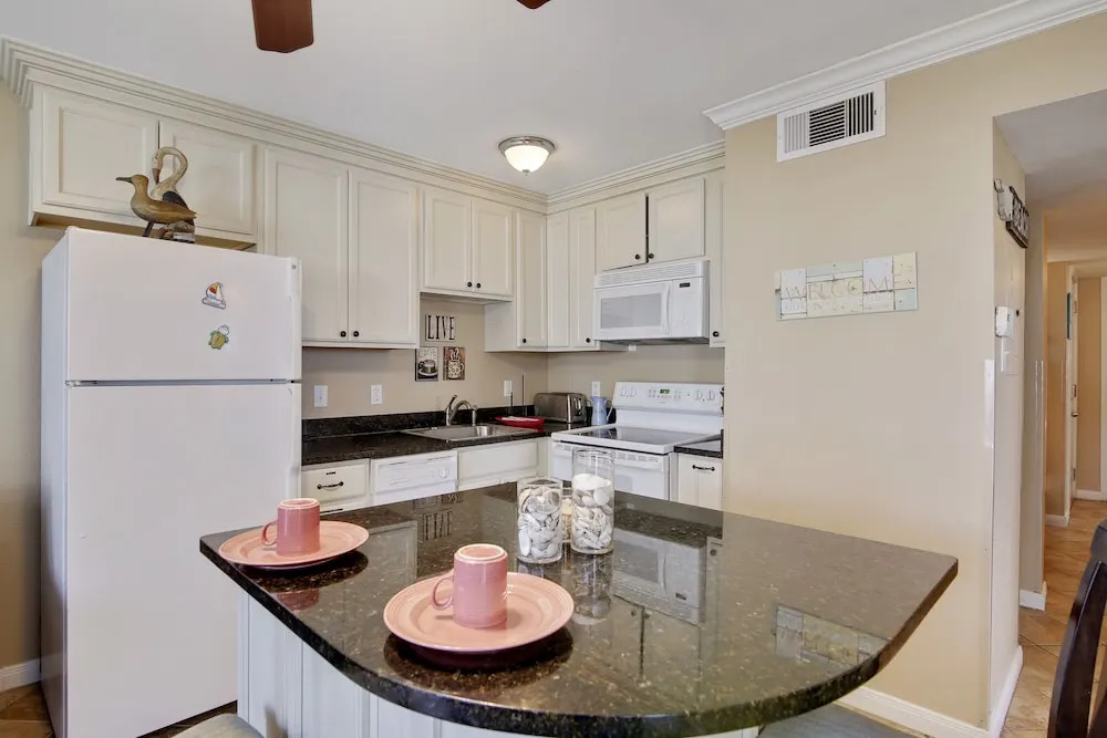 Seascape 1222 2 Bedrooms 2 Bathrooms Condo