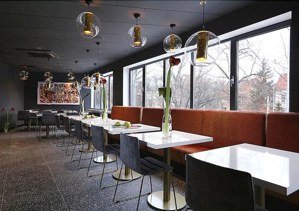 Hotel Zoo by Afrykarium Wroclaw