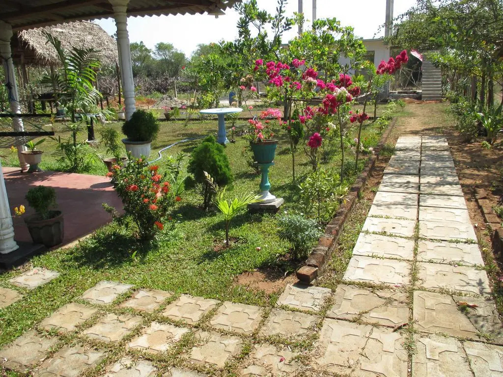 Village Garden Inn