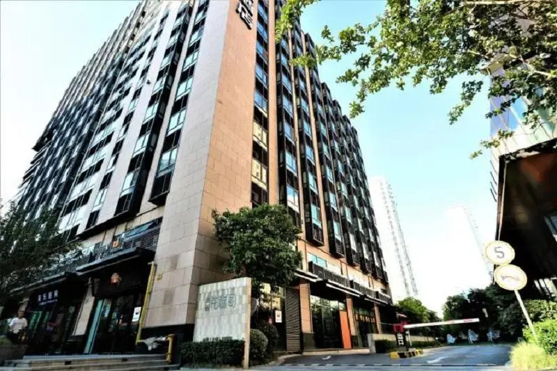 Apartment Apartment (Xietu Road, Zhongshan Hospital, Shanghai)