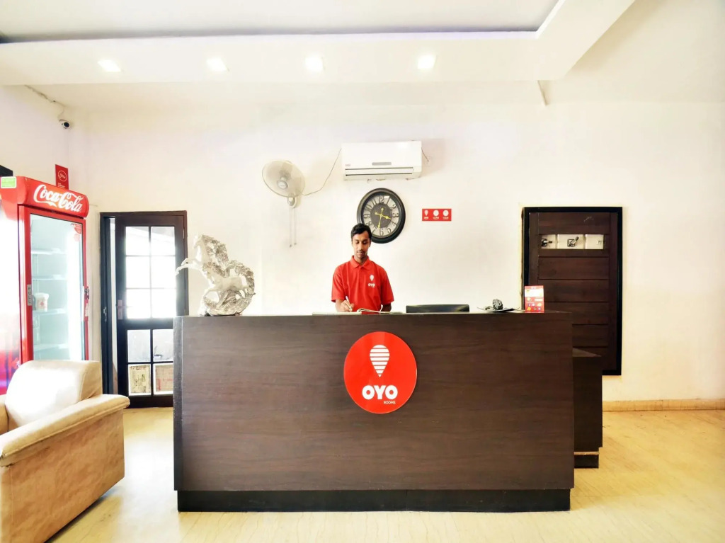 OYO 5263 R C Regency