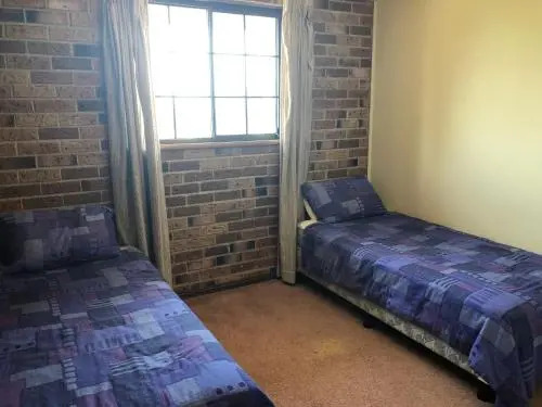 Bronte Court No 3 at South West Rocks
