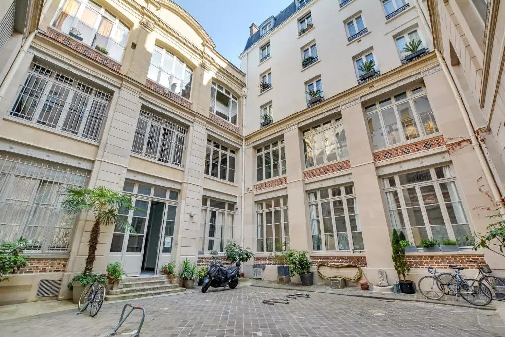Pick A Flat's Apartment in Porte Saint Denis - rue d'Hauteville