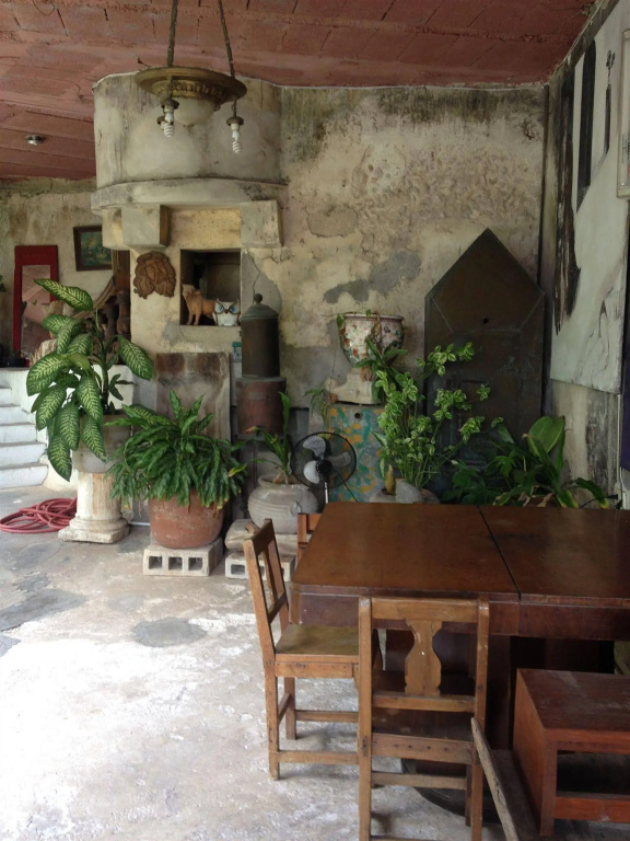 Art Apart Hostel