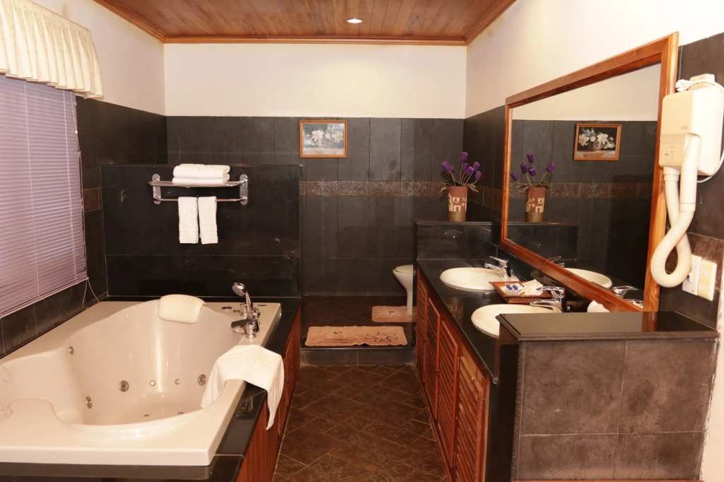 Champa Palace Hotel