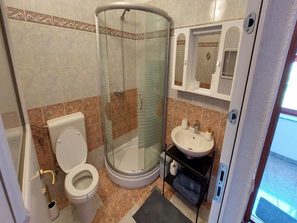 Rooms Argo