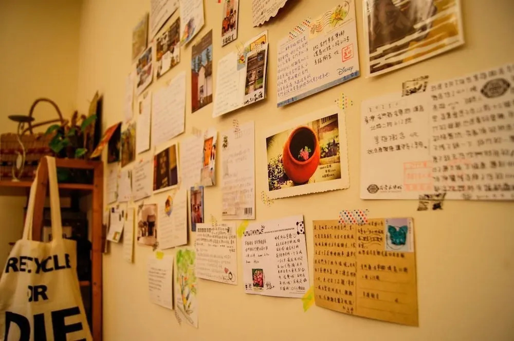 Happy Tree Hostel