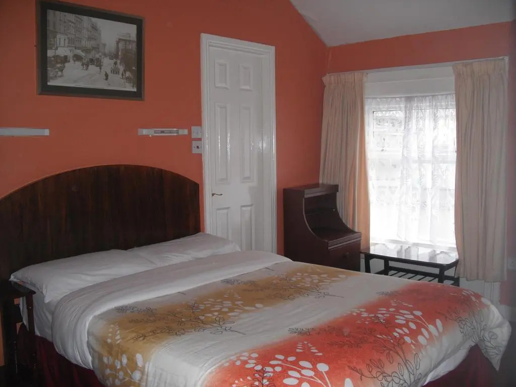 McElroy Budget Accommodation