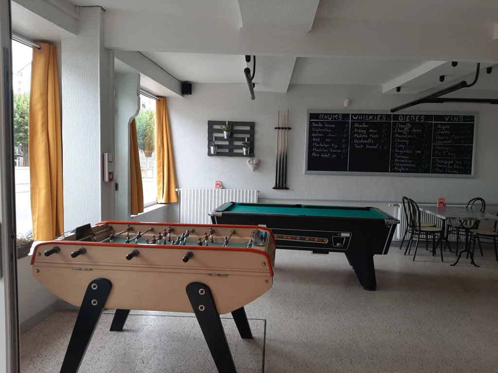 Les 3 Cailloux Bar Restaurant