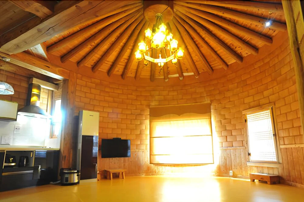 Yeongwol Wolgangsanhachon Pension