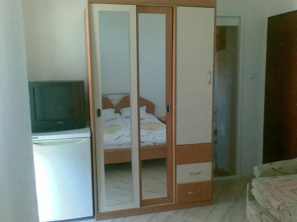 Farlalievi Guest House