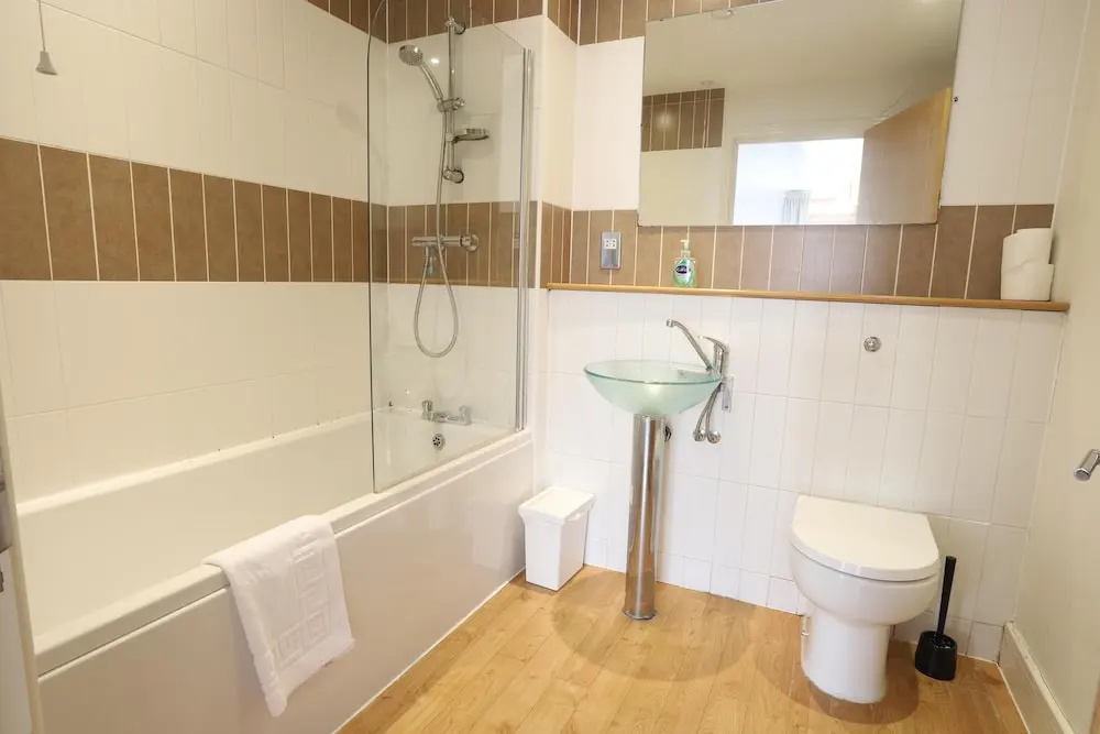 Birmingham Postbox Premier Home Stay