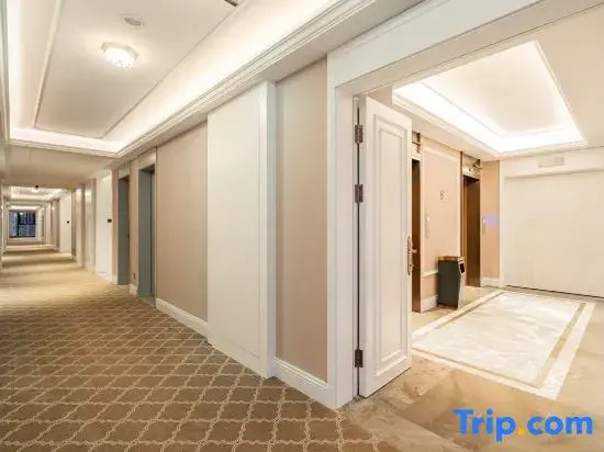 Vienna International Hotel (Chengdu Tianfu New District Luhu Store)