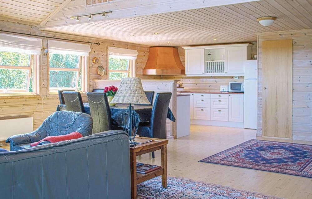 Nice Home In Lindesnes With Sauna