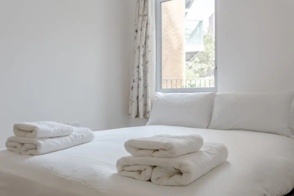 Stunning 2 Bedroom Property near Limehouse