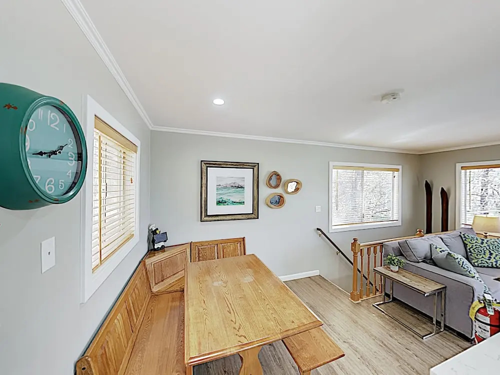 New Listing! Charming Ski W/ Large Deck 2 Bedroom Cabin