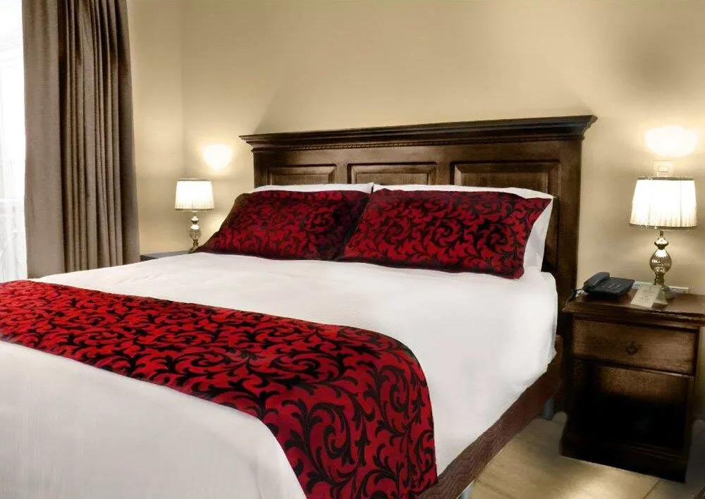 Barolo Hotel