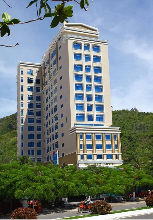 Glamour Hotel Nha Trang