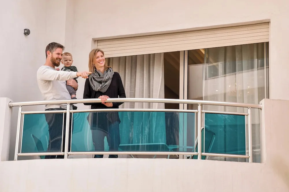 Luxurious Apartment in Sidi Bou Zid With Garden View