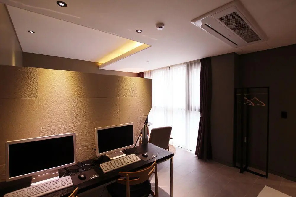 Zaza Hotel