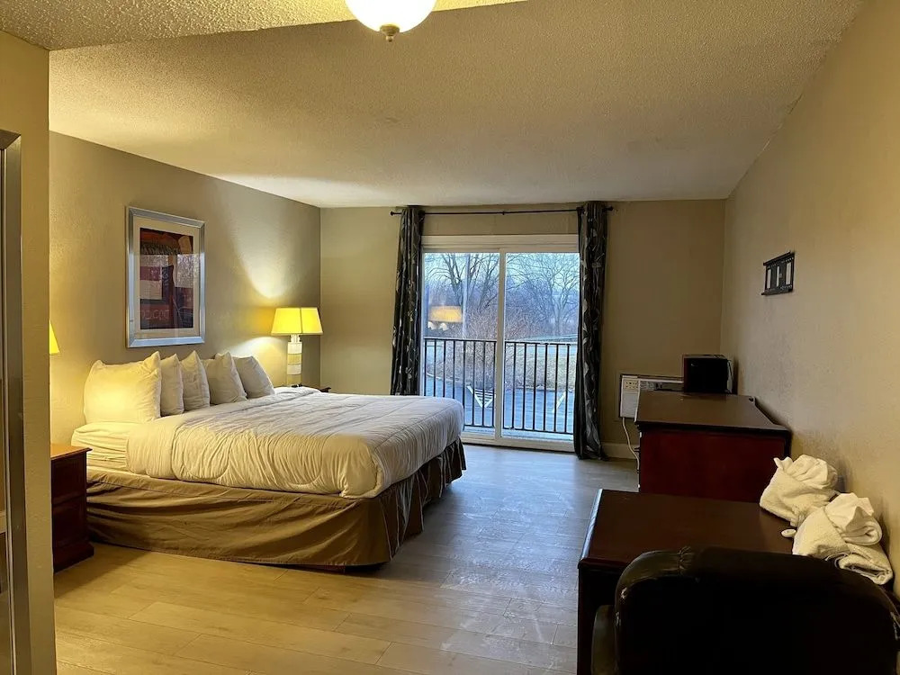 Miami Suites