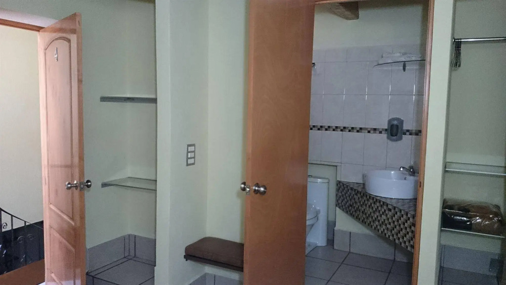 Hotel 1973