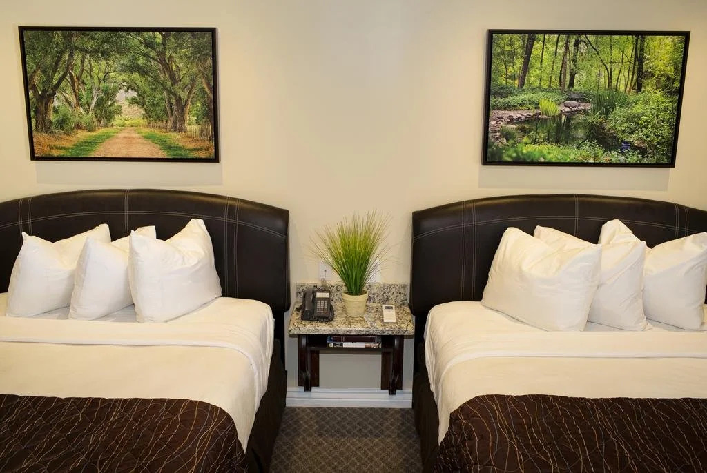 Primrose Inn and Suites