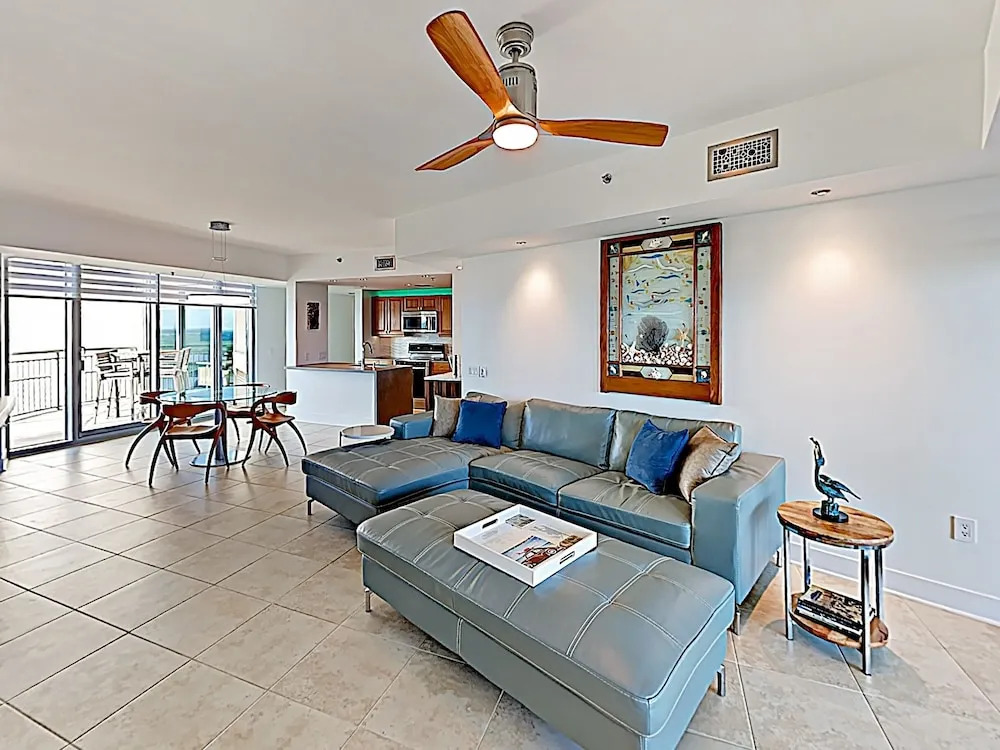 New Listing! Luxe Beachfront Oasis W/ Pools & Gym 2 Bedroom Condo