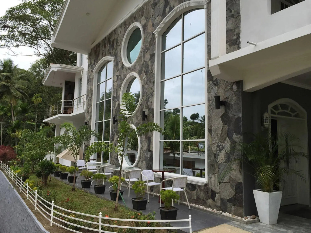 Ayaana Boutique Hotel