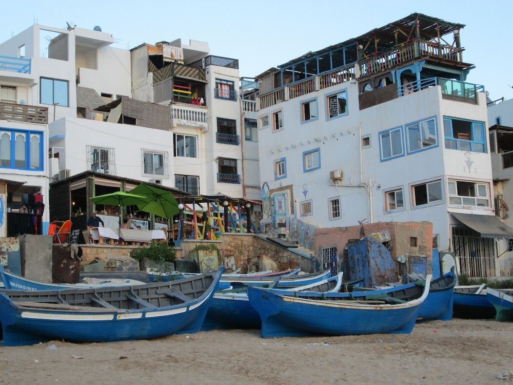 Tazerzit Hostel-Restau