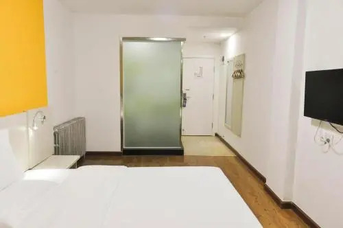7Days Inn Chifeng Coach Terminal