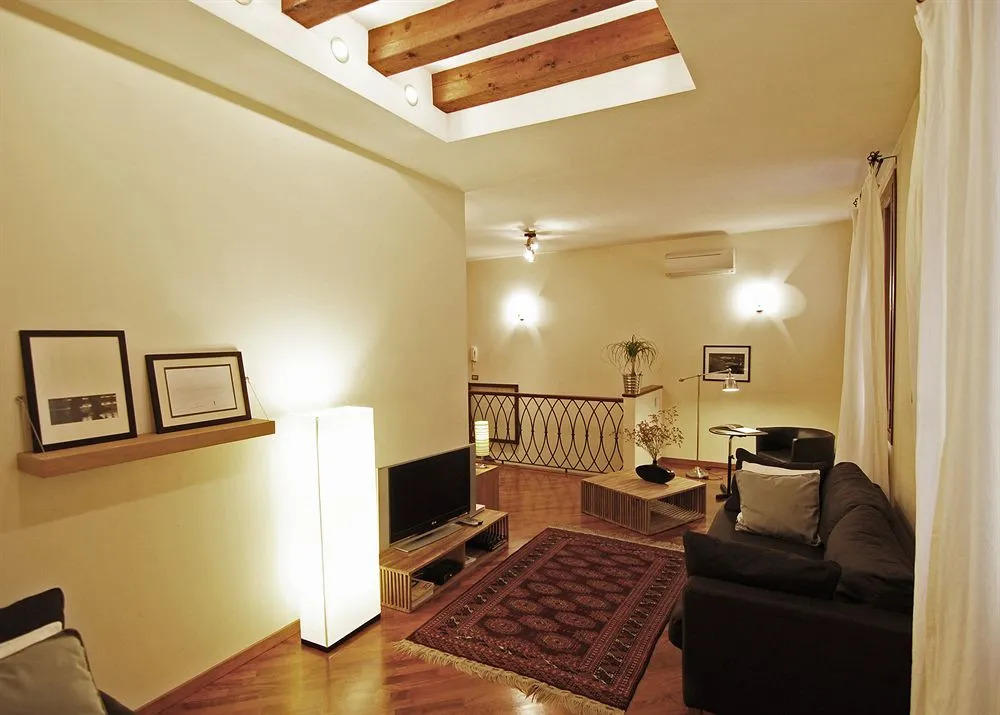 Sarai Apartments