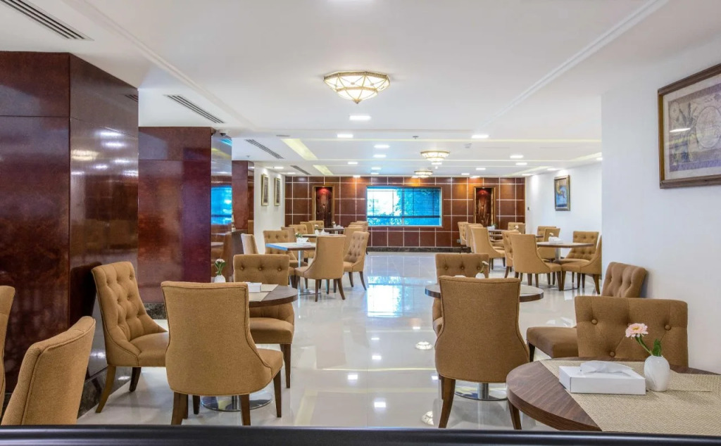 Gulf Court Hotel